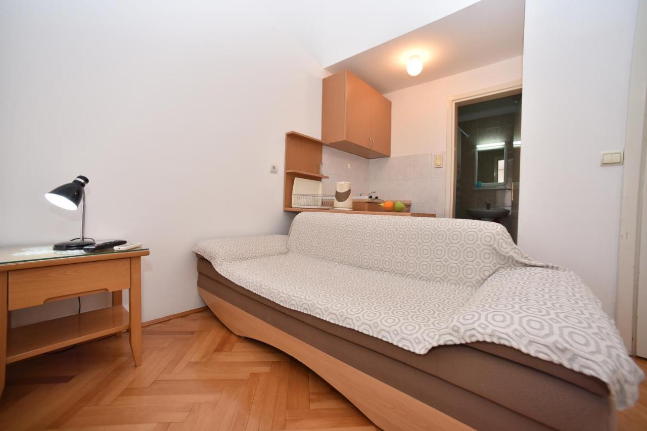 Apartmani Soljaga Petrovac Exteriör bild