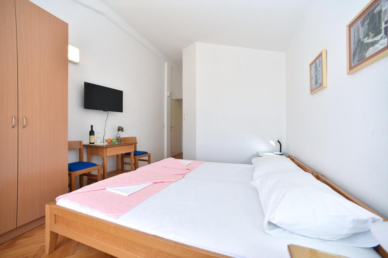 Apartmani Soljaga Petrovac Exteriör bild