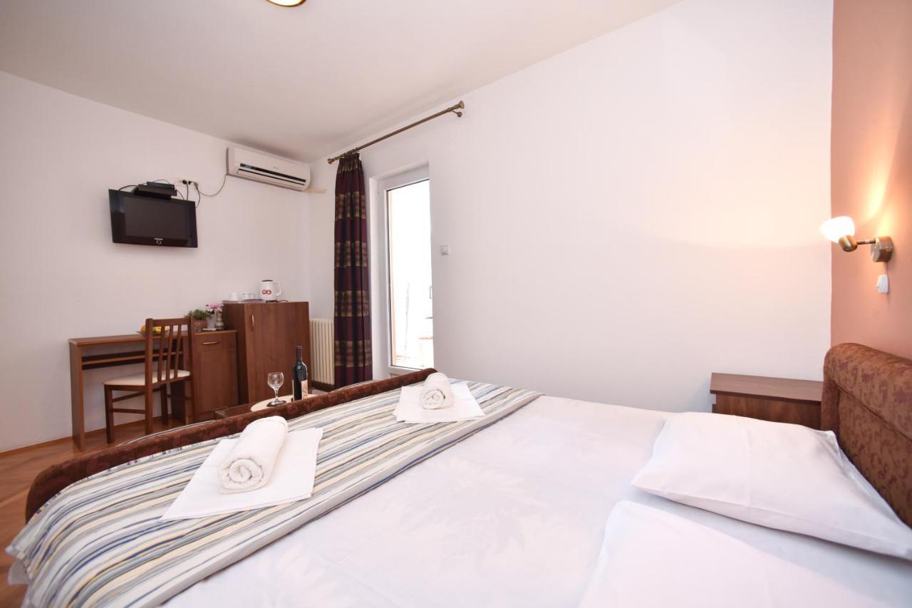 Apartmani Soljaga Petrovac Exteriör bild