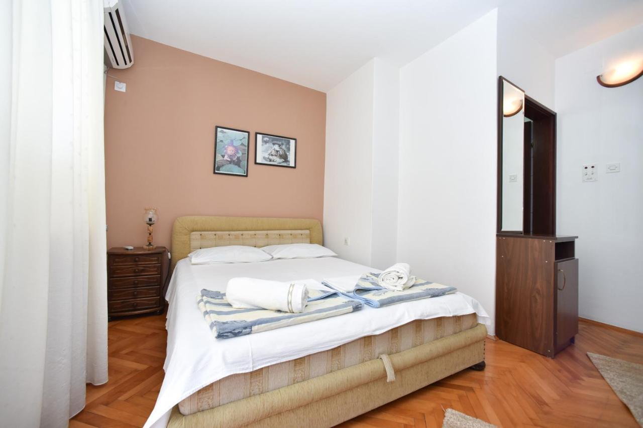 Apartmani Soljaga Petrovac Exteriör bild