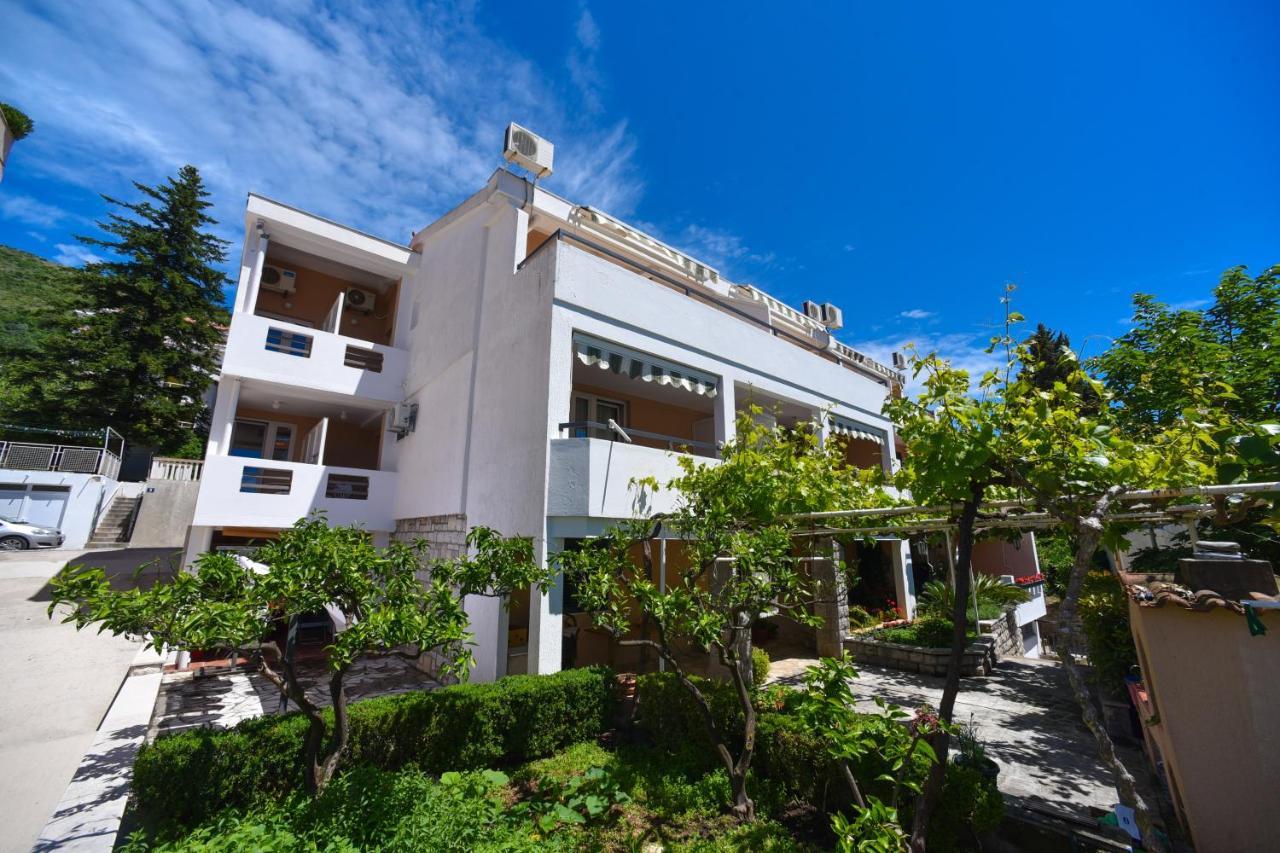 Apartmani Soljaga Petrovac Exteriör bild