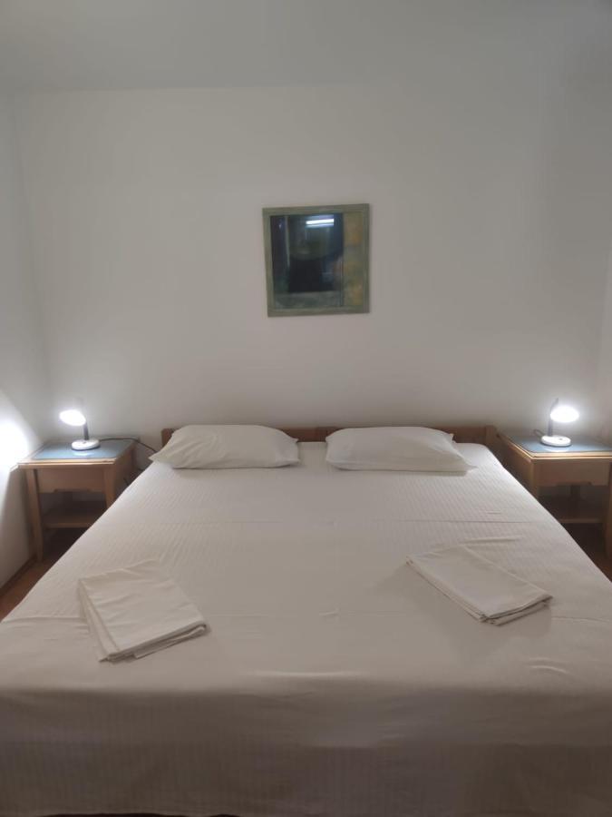 Apartmani Soljaga Petrovac Exteriör bild
