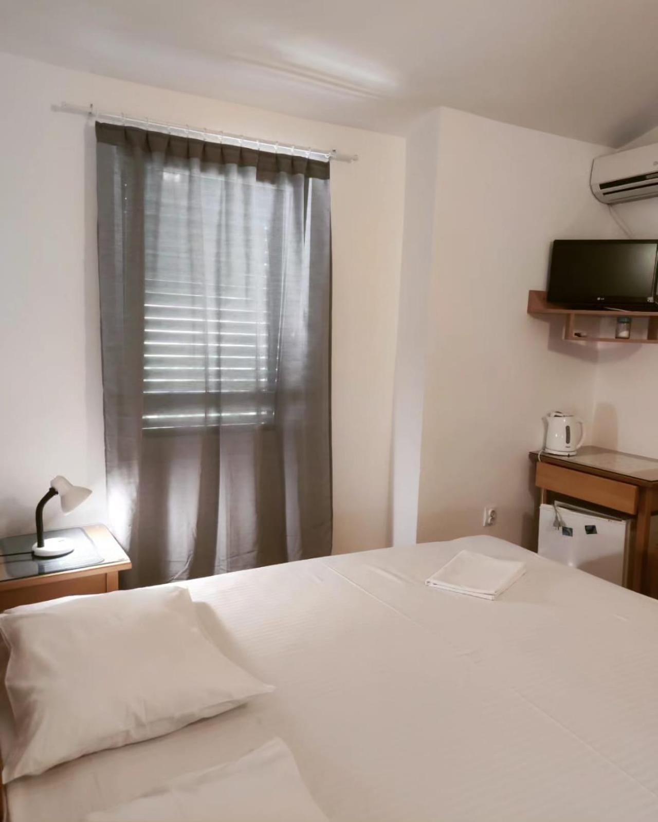 Apartmani Soljaga Petrovac Exteriör bild